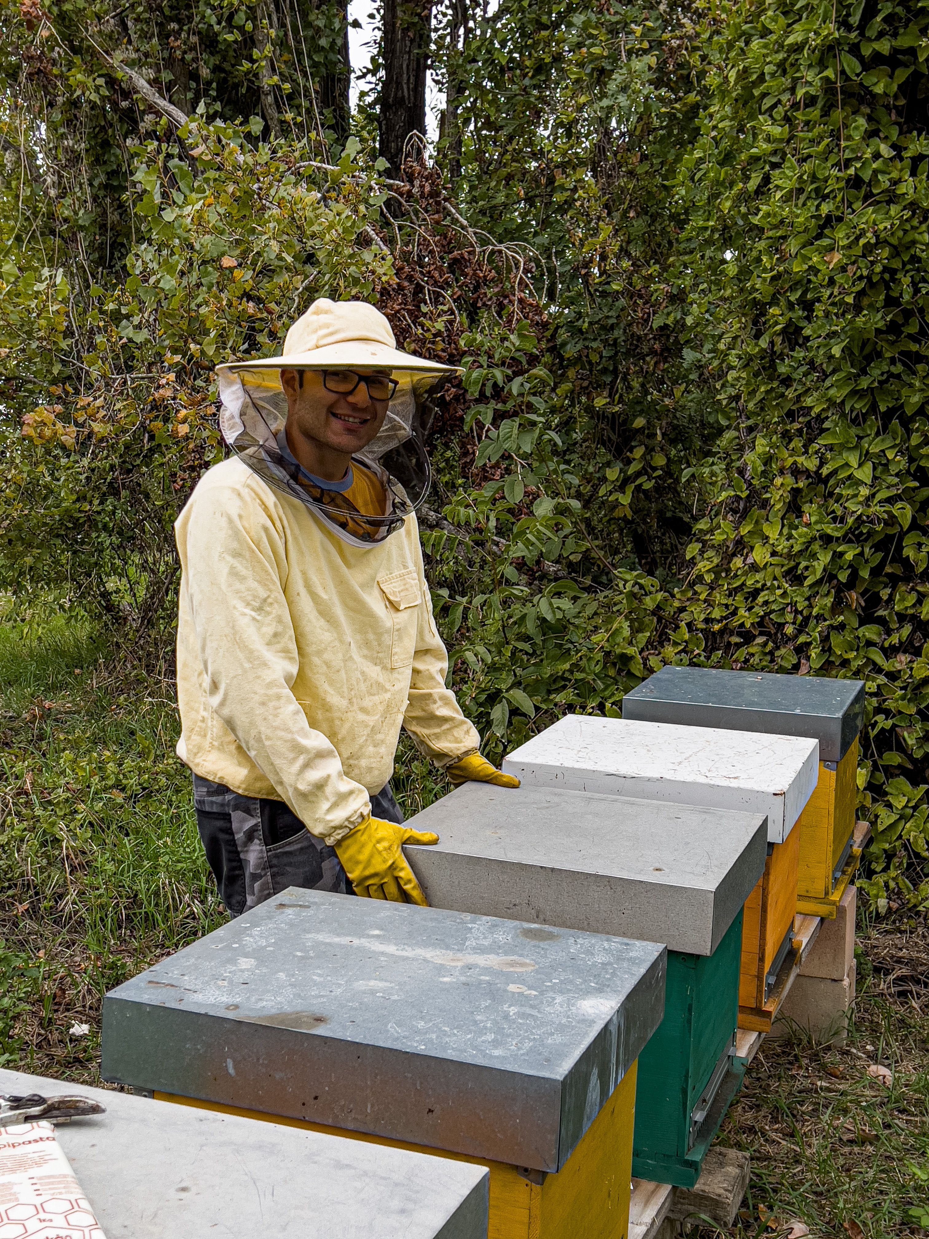 aiuta le api di Apicoltura Cascina Gabetta