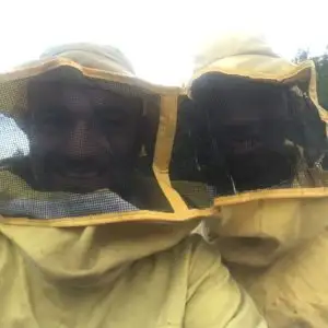 aiuta le api di Dario Monteferrario