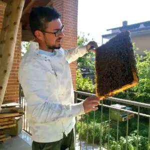 aiuta le api di Summano